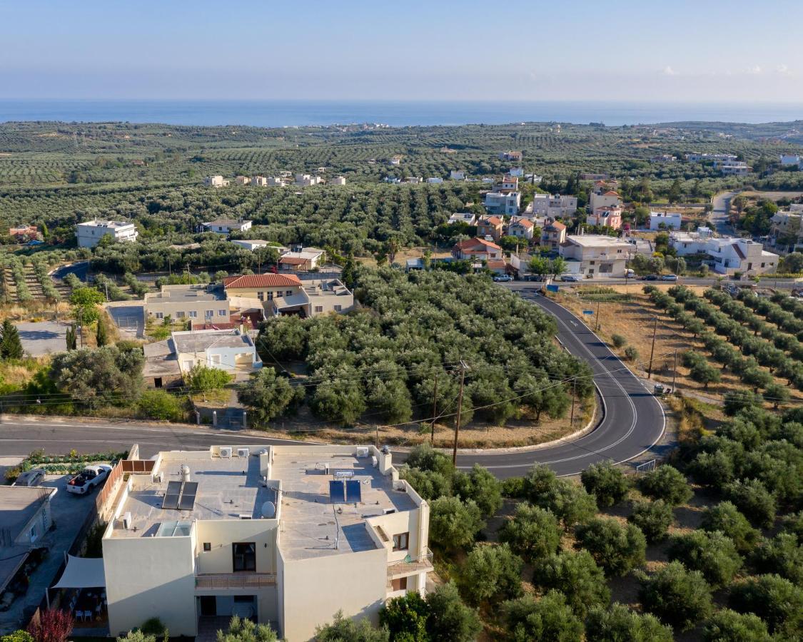 Family Villa Rousa In Rethymno With Pool, Bbq And Kids Area Lutrá Kültér fotó