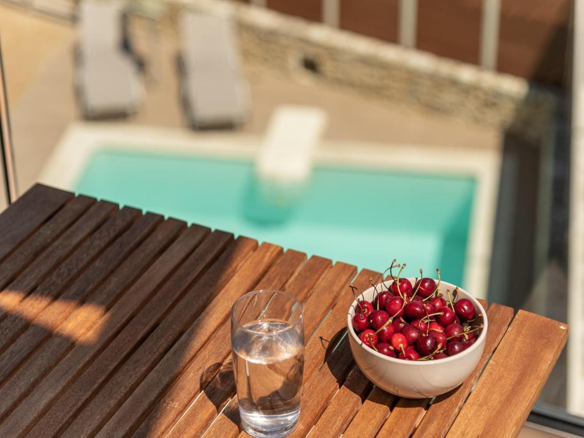Family Villa Rousa In Rethymno With Pool, Bbq And Kids Area Lutrá Kültér fotó