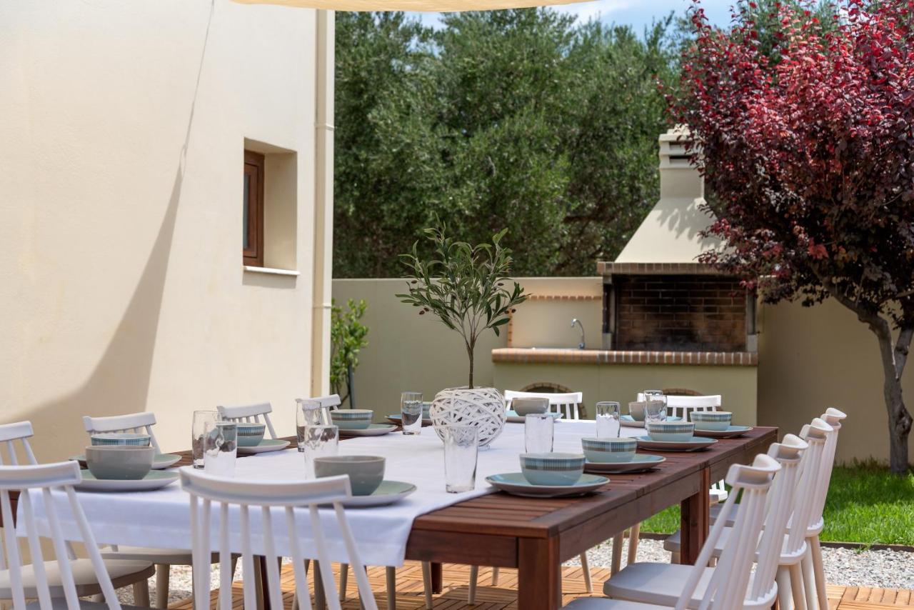 Family Villa Rousa In Rethymno With Pool, Bbq And Kids Area Lutrá Kültér fotó